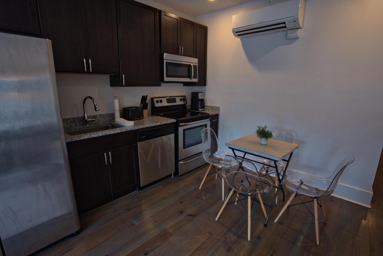 493 King Two Bedroom Suites チャールストン 部屋 写真