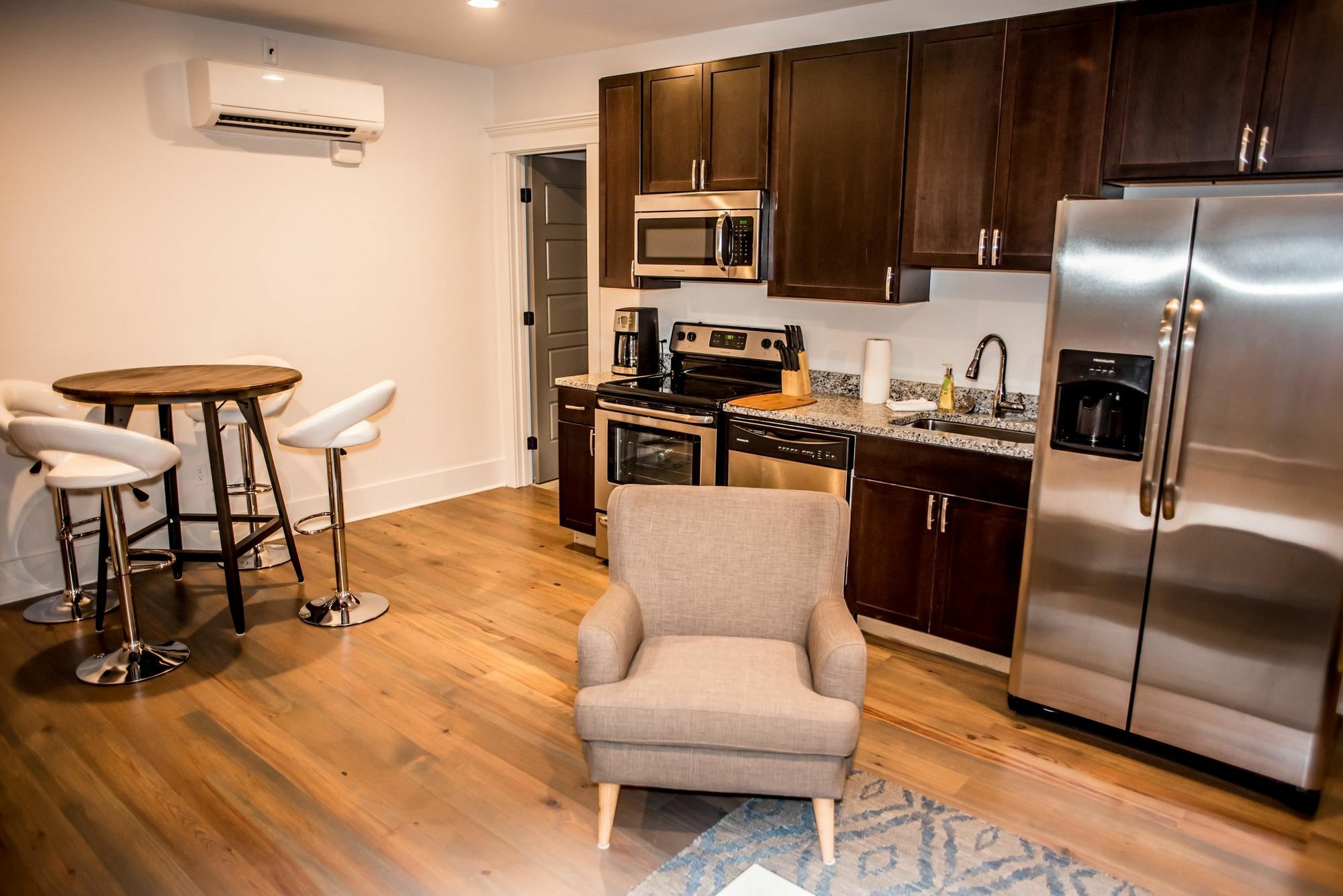 493 King Two Bedroom Suites チャールストン エクステリア 写真